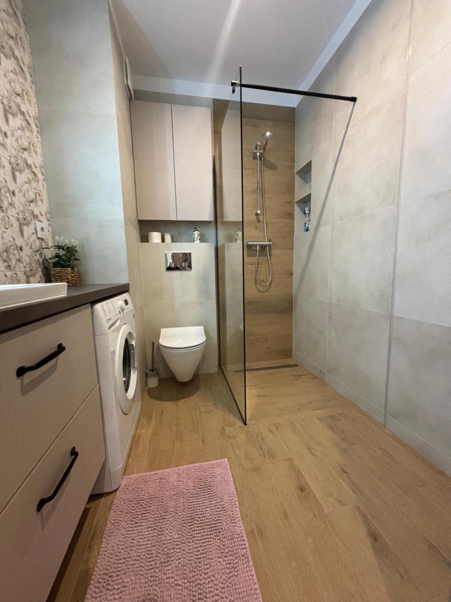 Apartamenty W Centrum Bialegostoku Z Parkingiem W Garazu Podziemnym เบียวิสตอก ภายนอก รูปภาพ