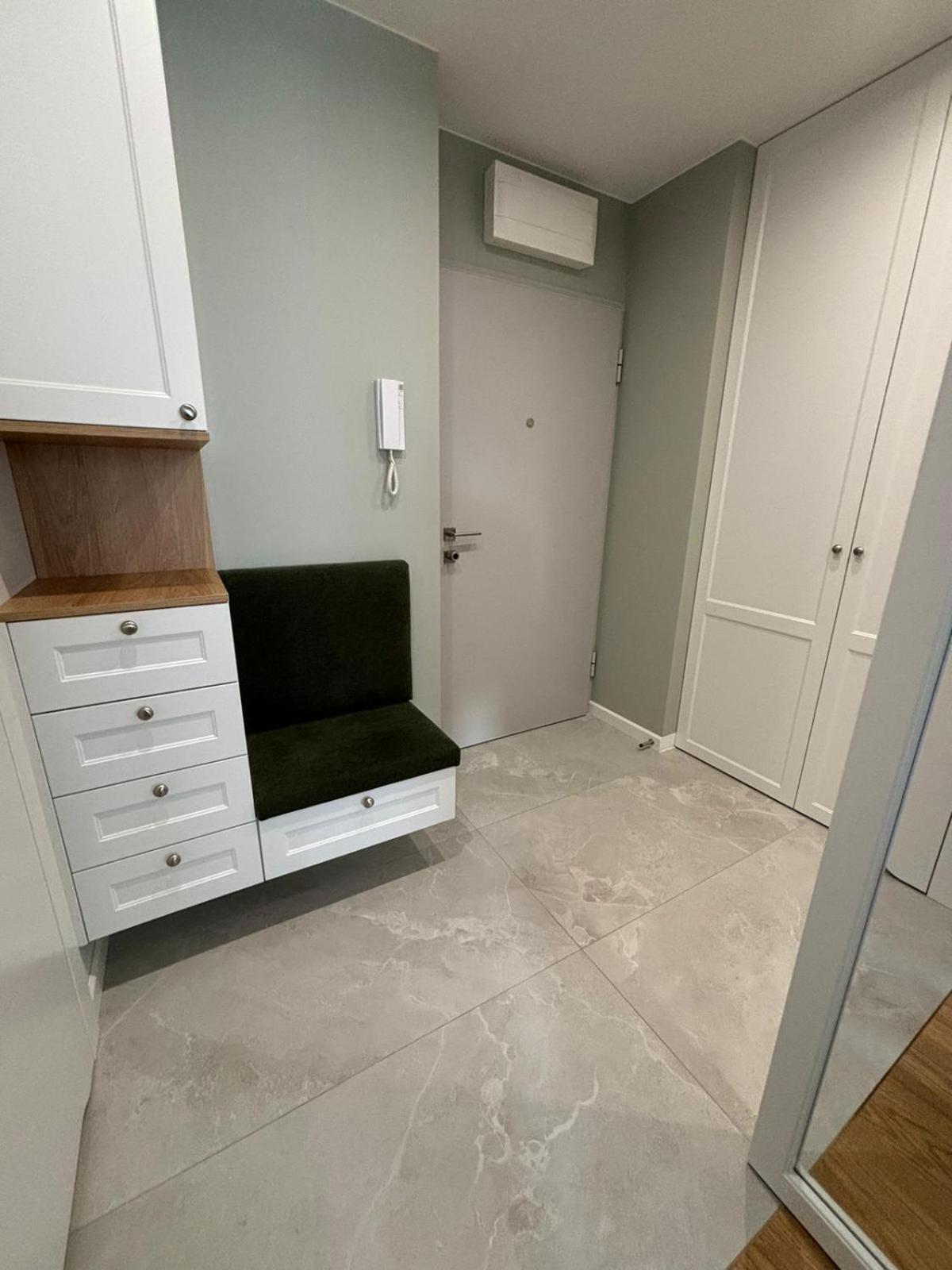 Apartamenty W Centrum Bialegostoku Z Parkingiem W Garazu Podziemnym เบียวิสตอก ภายนอก รูปภาพ